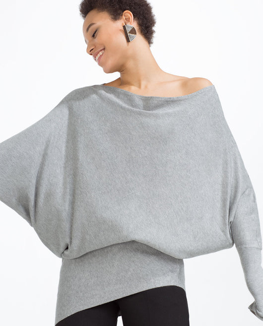 OVERSIZED SWEATER