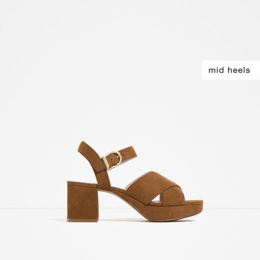 CROSSOVER SANDALS WITH HEEL