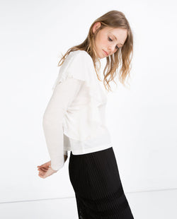 TOP WITH SIDE FRILL