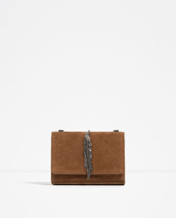 LEATHER CROSS BODY BAG WITH METAL DETAIL